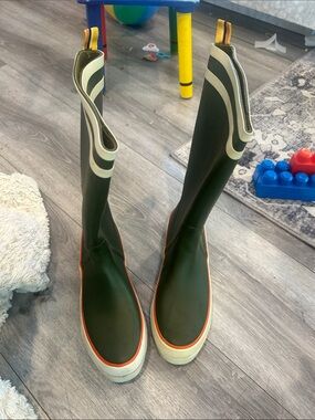 J. CREW Women's Olive Green Tall Rain Boots with Cream Trim